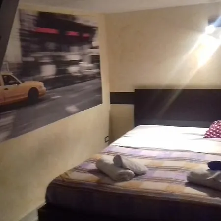 ベッド・アンド・ブレックファスト Trastevere Strange Loft ローマ